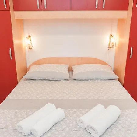 Majic 2 Апартаменти *